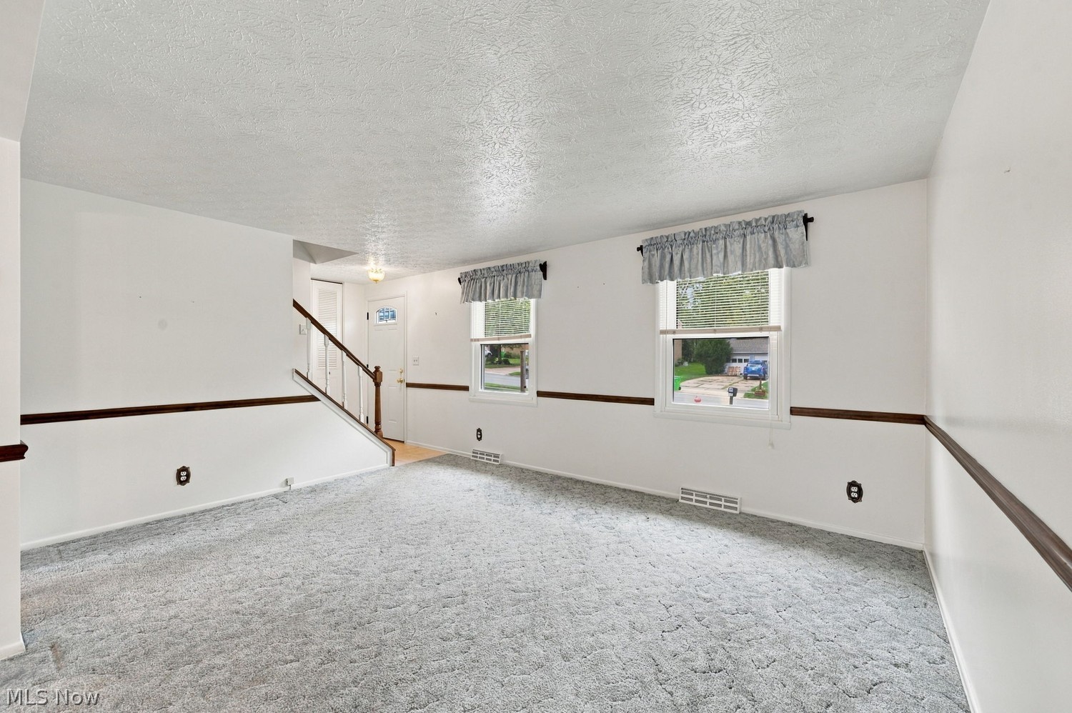 4327 Elmhurst Drive Stow OH 44224