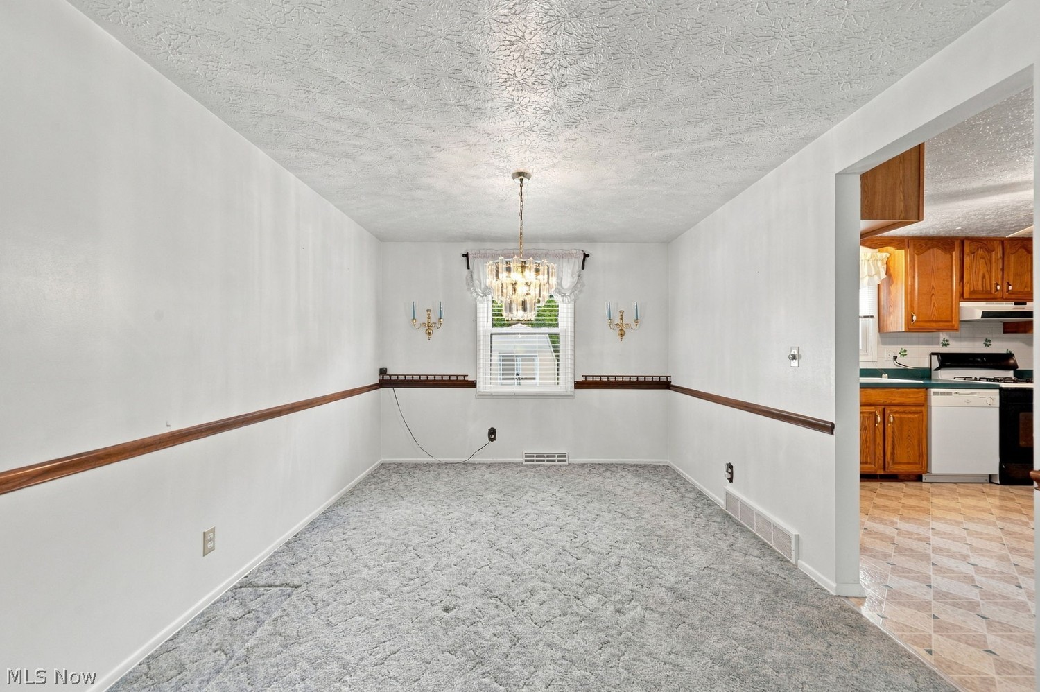 4327 Elmhurst Drive Stow OH 44224
