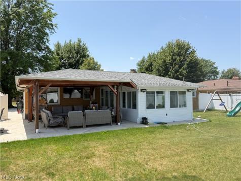 14750 Seneca Trail Middleburg Heights OH 44130