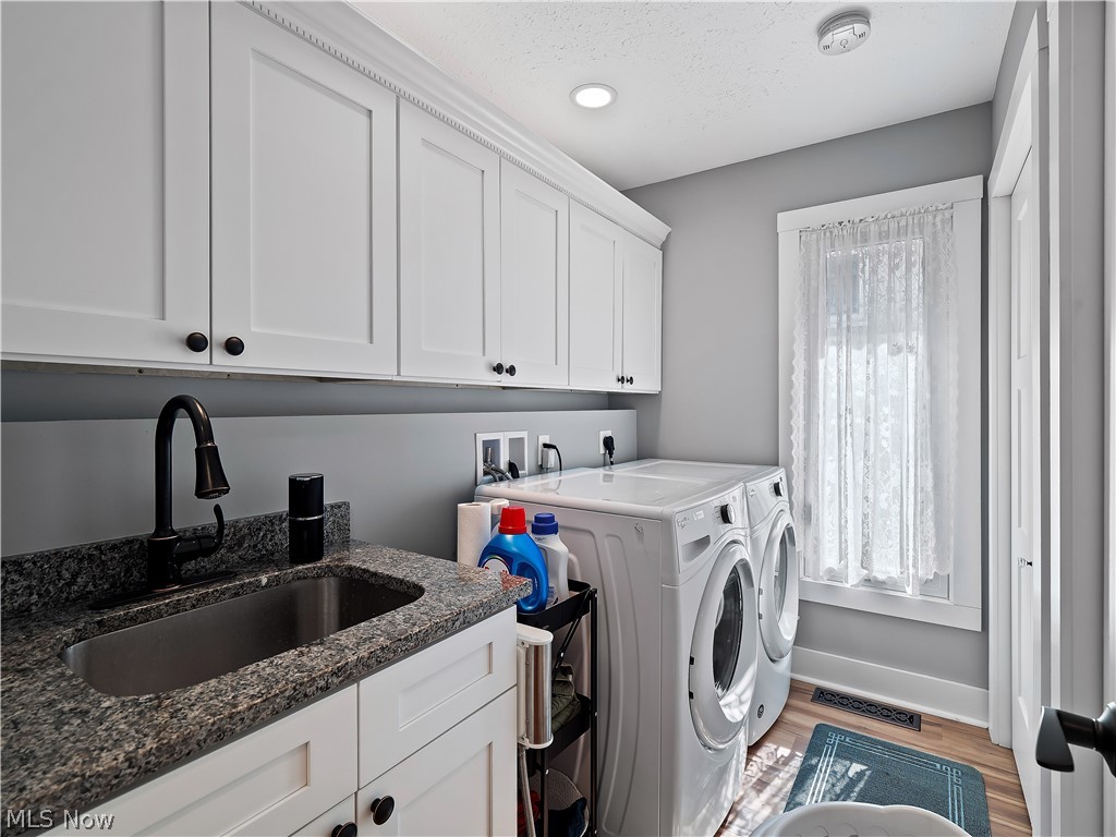 12674 Moss Point Road Strongsville OH 44136