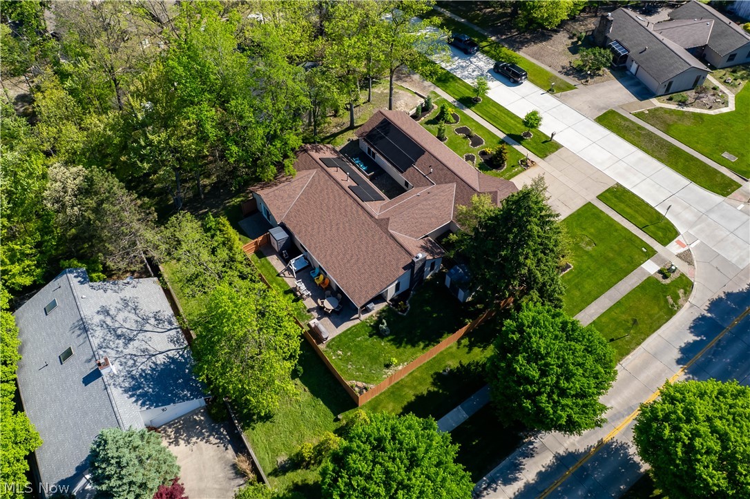 12674 Moss Point Road Strongsville OH 44136