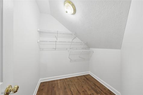 5245 Markwood Court Valley City OH 44280