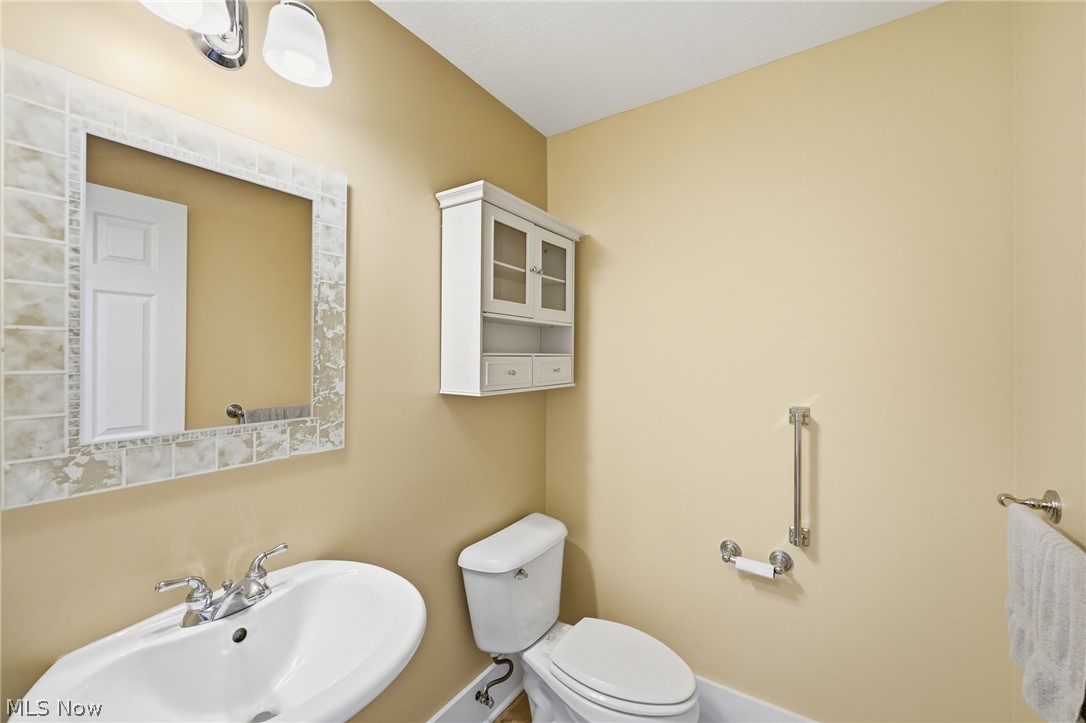 5245 Markwood Court Valley City OH 44280
