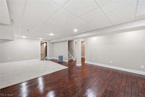 5245 Markwood Court Valley City OH 44280