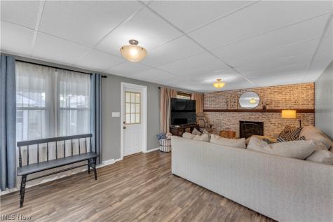15473 Hummel Road Brook Park OH 44142