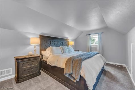 15473 Hummel Road Brook Park OH 44142