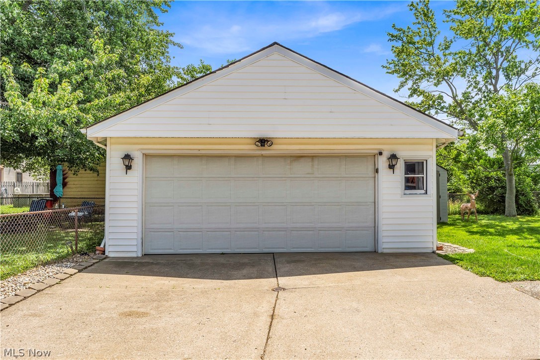 15473 Hummel Road Brook Park OH 44142