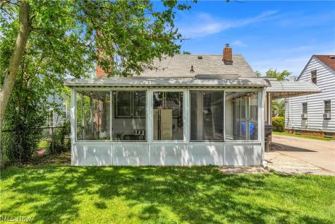 15473 Hummel Road Brook Park OH 44142