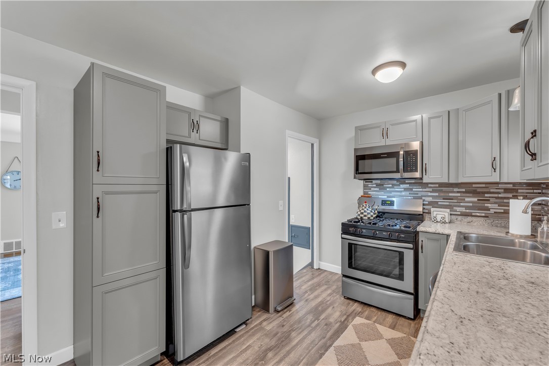 15473 Hummel Road Brook Park OH 44142