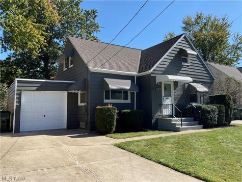 247 E 242nd Street Euclid OH 44123