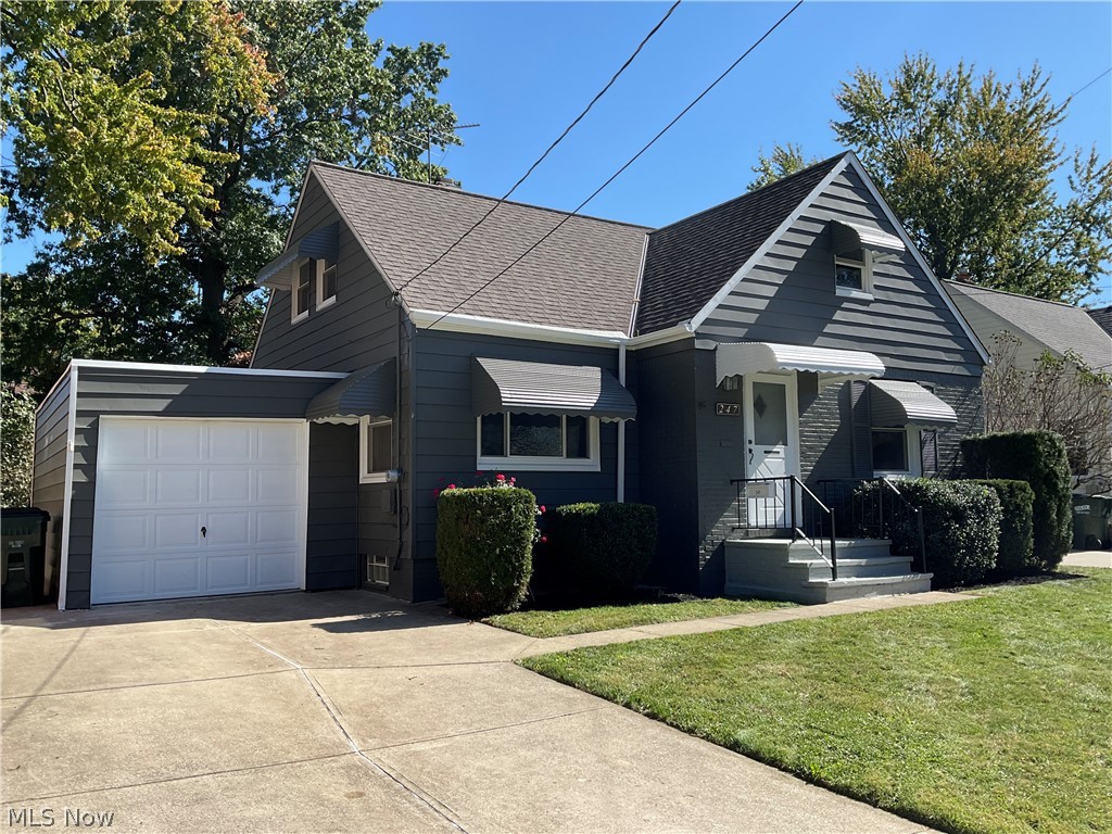 247 E 242nd Street Euclid OH 44123