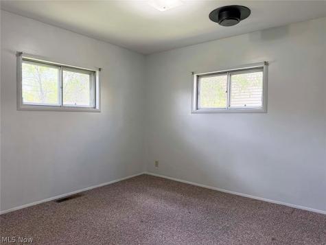 421 Linwood Drive Alliance OH 44601