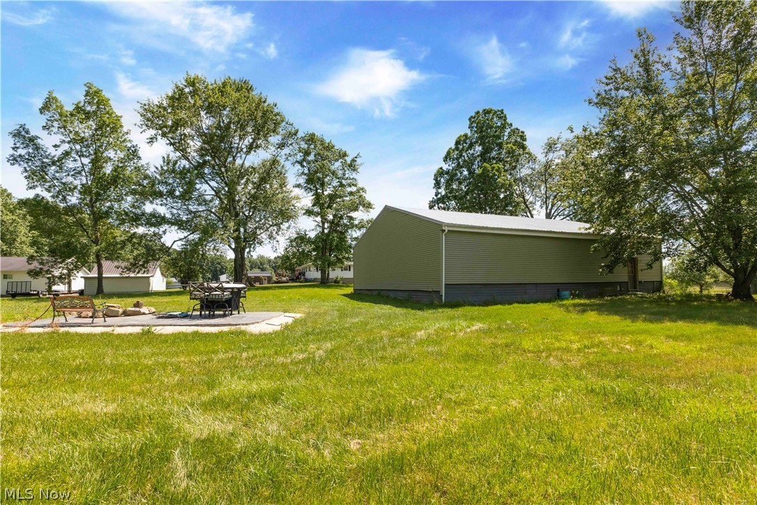 4146 Barclay Messerly Road Southington OH 44470