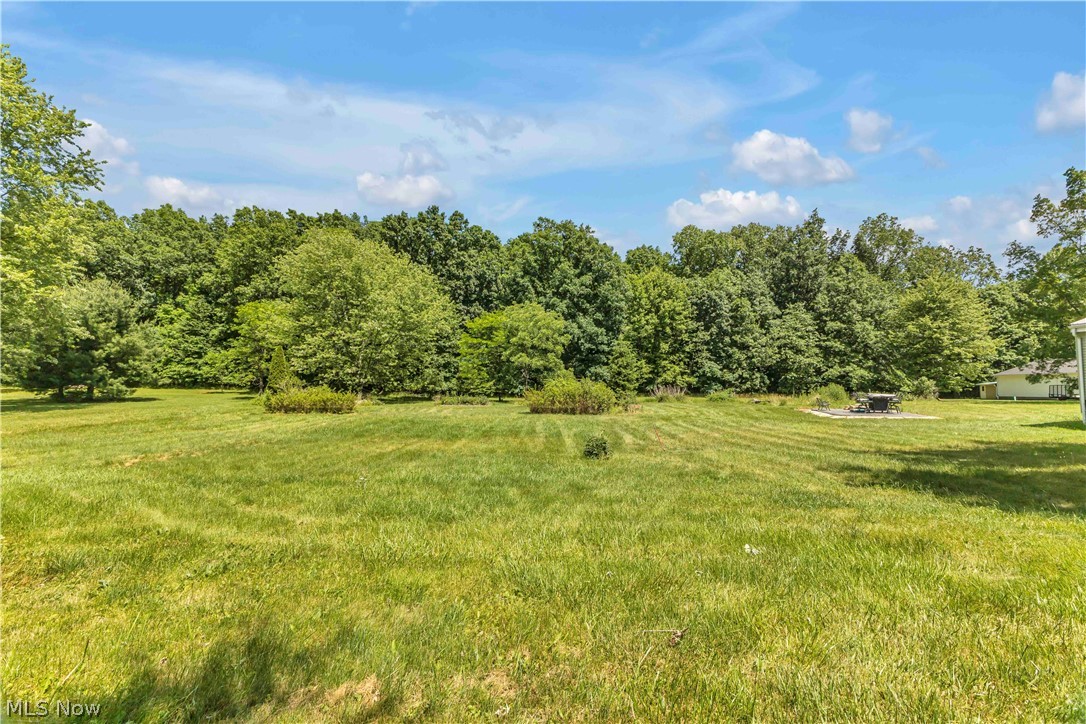 4146 Barclay Messerly Road Southington OH 44470