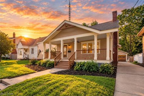 216 6th Street NE North Canton OH 44720