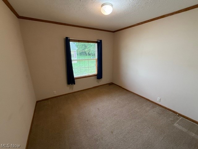 324 Gemini Drive Dover OH 44622