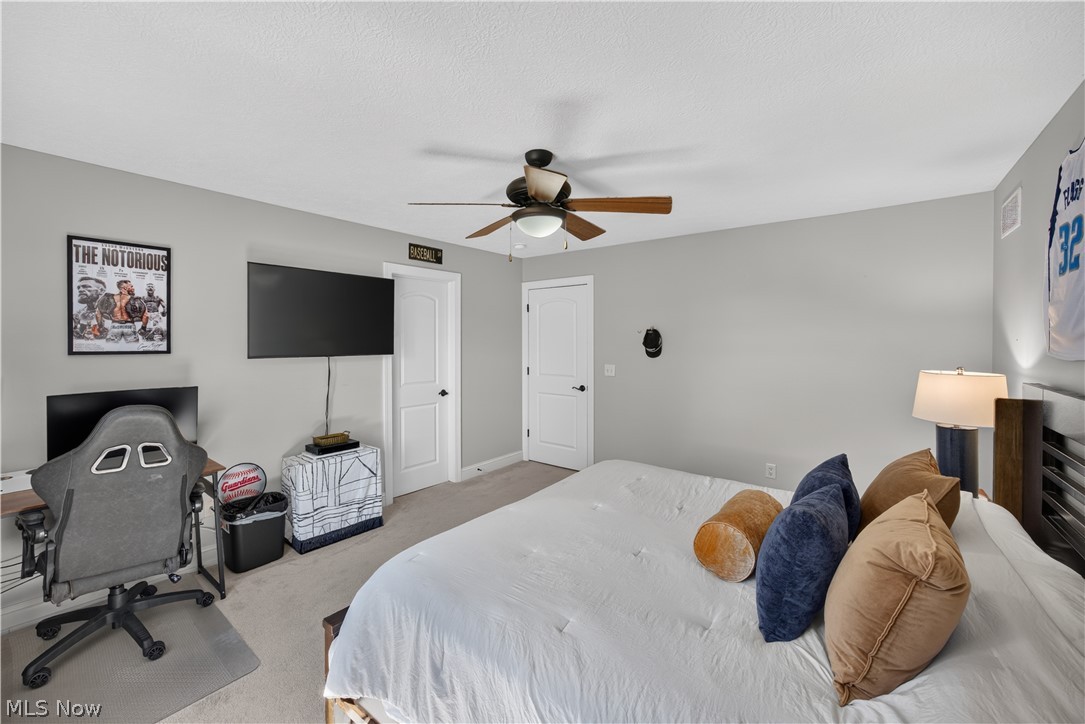390 Club Drive W Aurora OH 44202