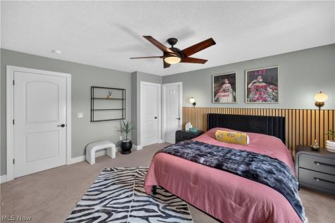 390 Club Drive W Aurora OH 44202
