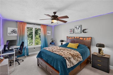 390 Club Drive W Aurora OH 44202