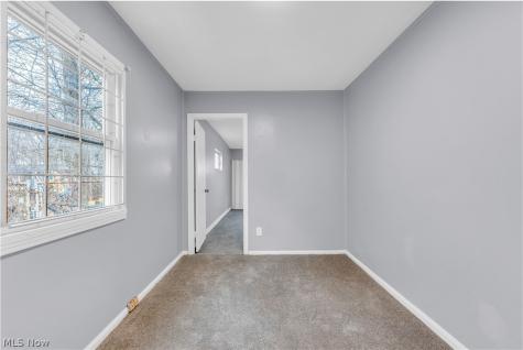 4414 E 142nd Street Cleveland OH 44128