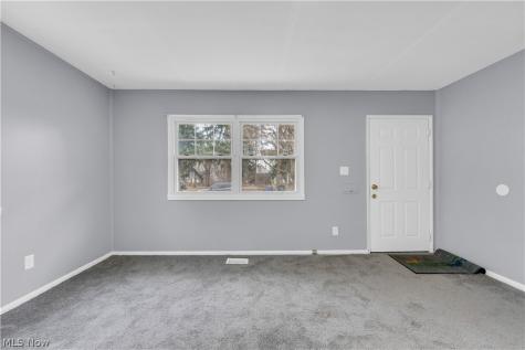 4414 E 142nd Street Cleveland OH 44128