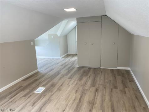 29148 Barjode Road Willowick OH 44095
