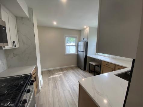 29148 Barjode Road Willowick OH 44095