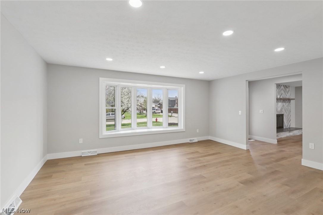 7718 Aldersyde Drive Middleburg Heights OH 44130