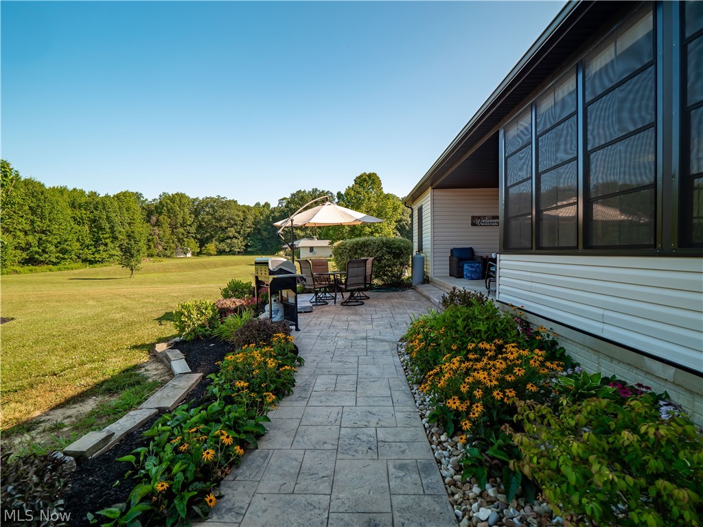 17658 Island Road Grafton OH 44044