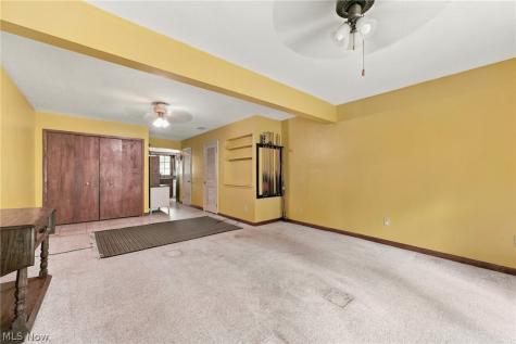 8593 Wiese Road Brecksville OH 44141