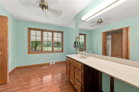 8593 Wiese Road Brecksville OH 44141