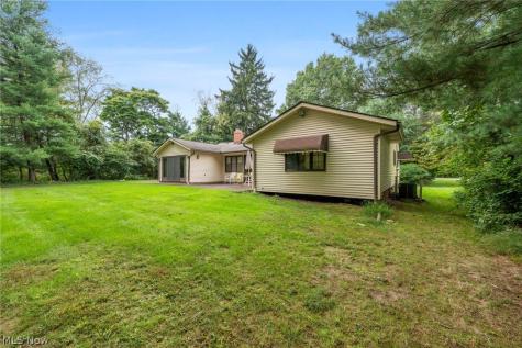 8593 Wiese Road Brecksville OH 44141