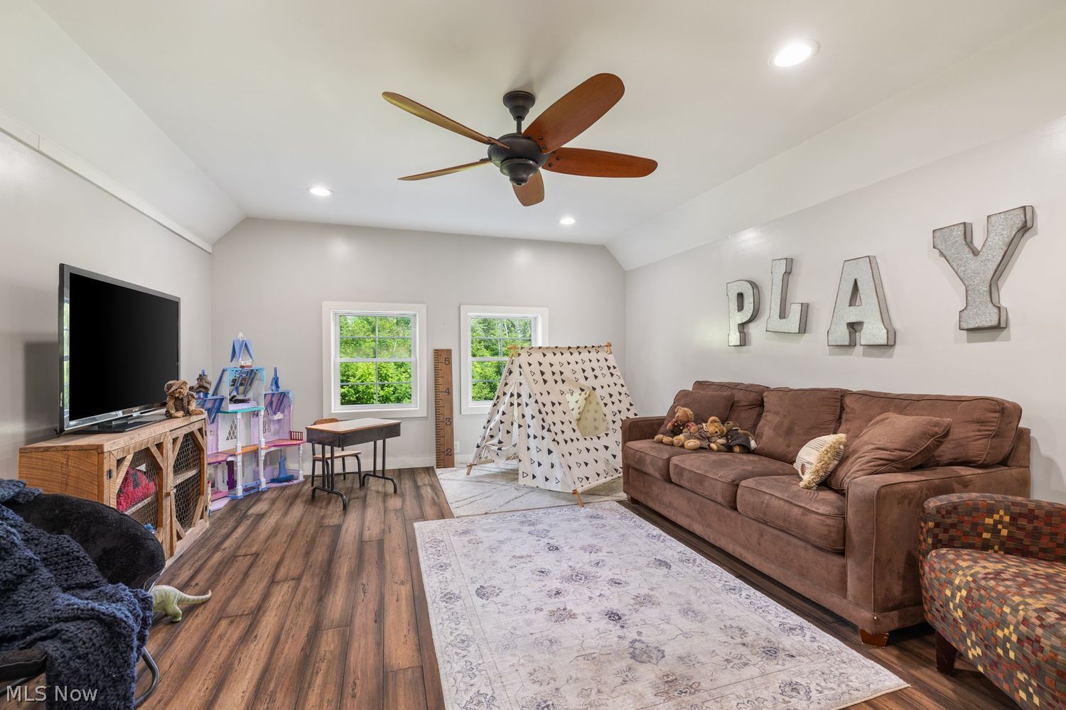 1695 County Road 995 Ashland OH 44805