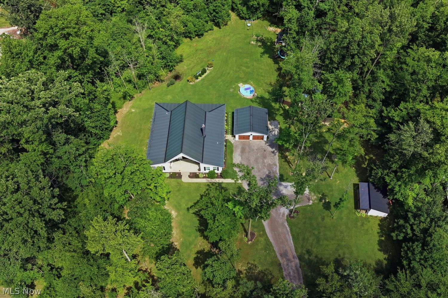 1695 County Road 995 Ashland OH 44805