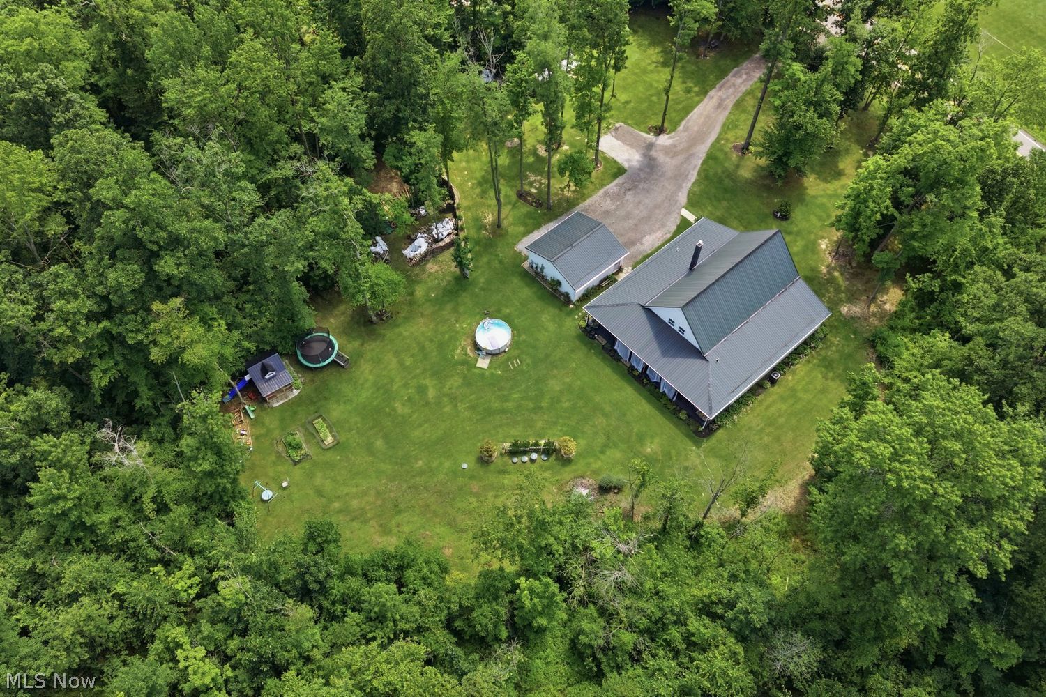 1695 County Road 995 Ashland OH 44805