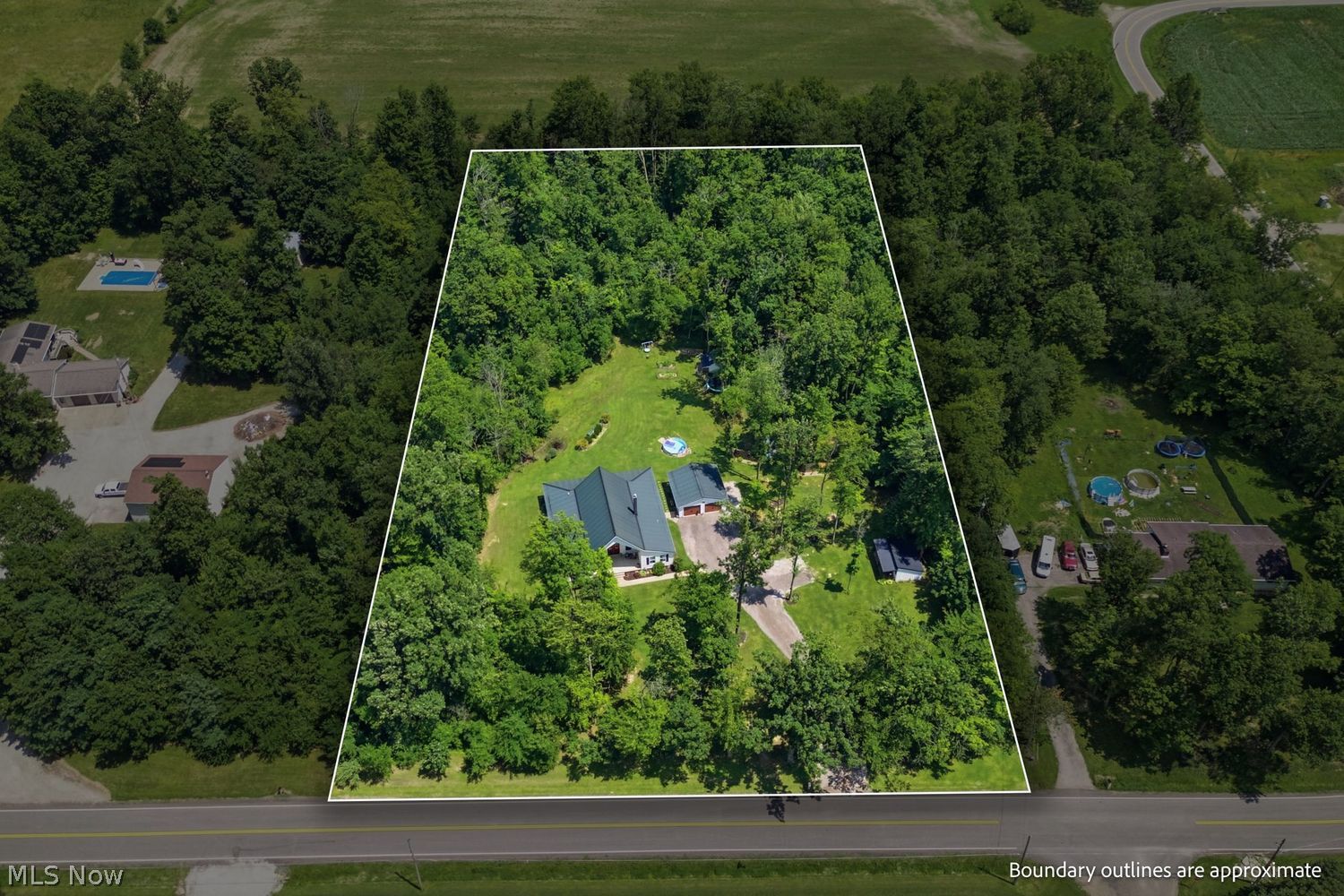 1695 County Road 995 Ashland OH 44805