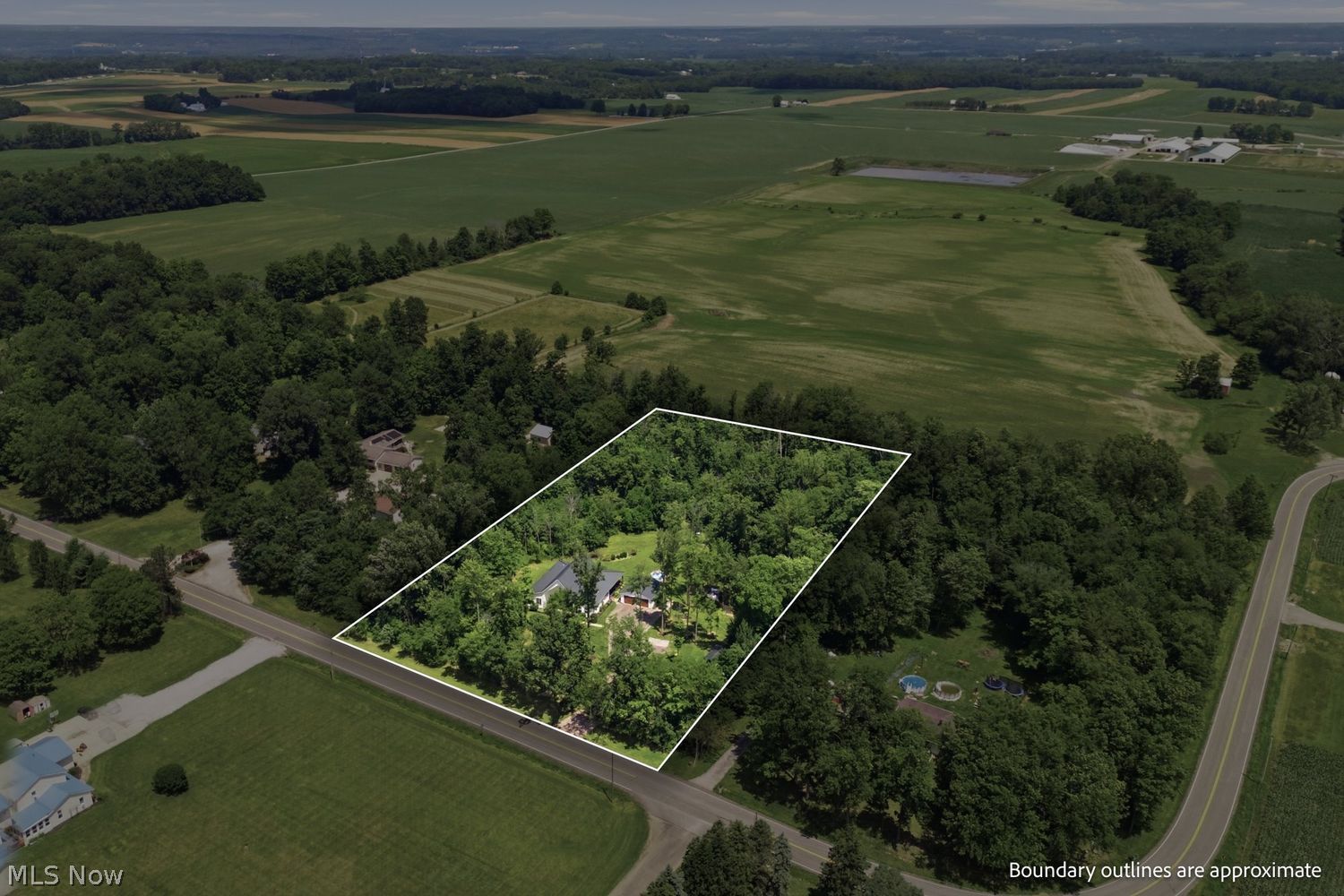 1695 County Road 995 Ashland OH 44805