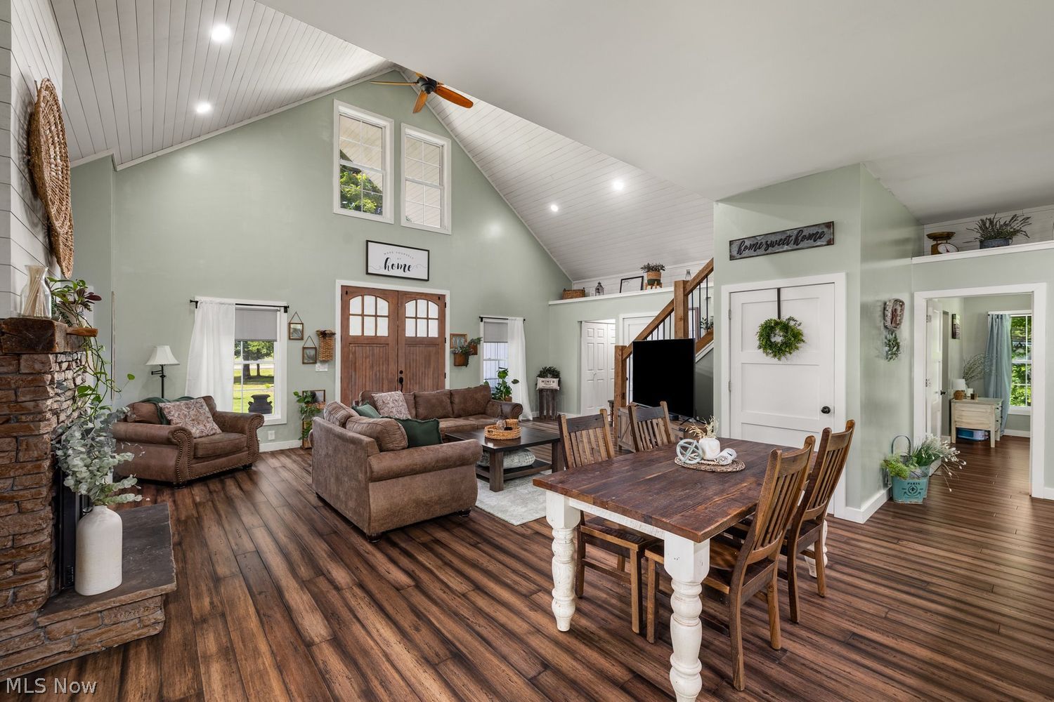 1695 County Road 995 Ashland OH 44805