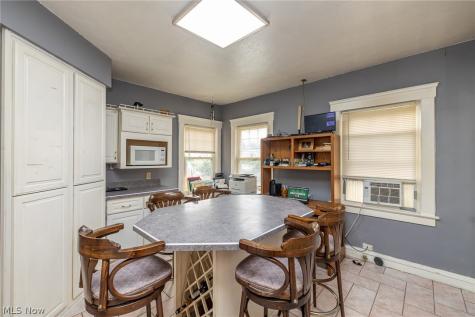 1017 East Boulevard Cleveland OH 44108