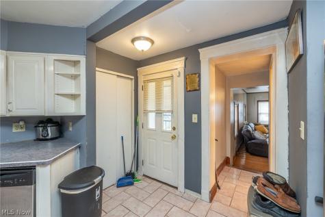 1017 East Boulevard Cleveland OH 44108