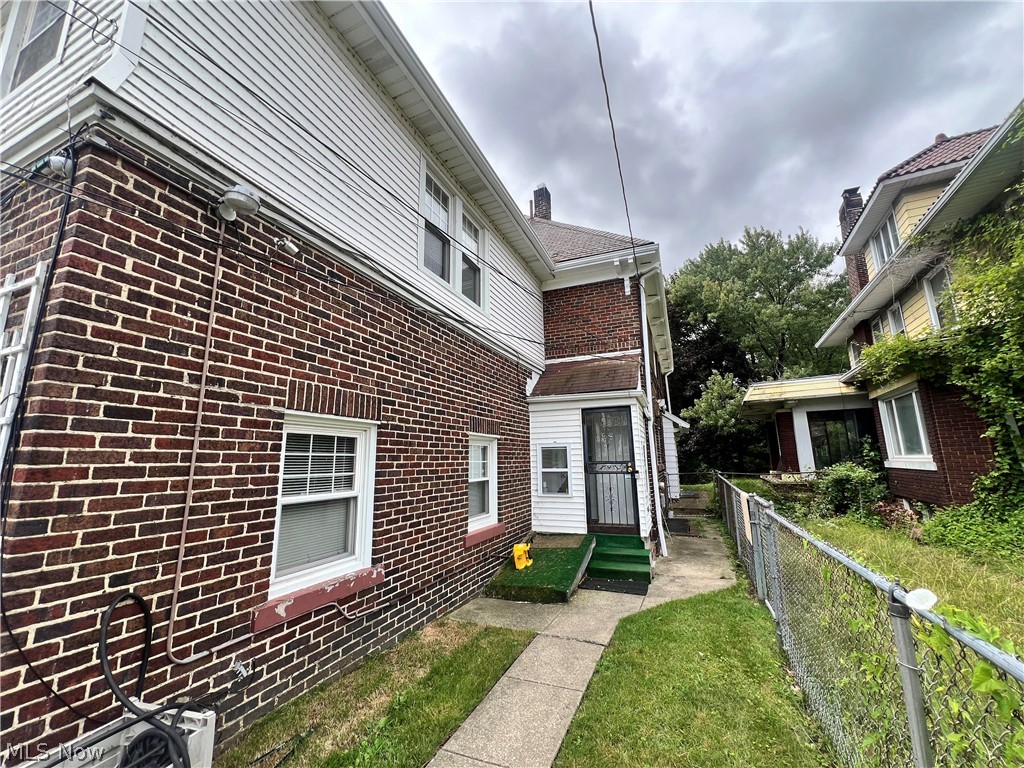 1017 East Boulevard Cleveland OH 44108