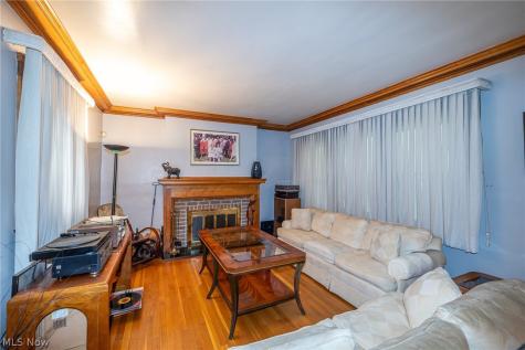 1017 East Boulevard Cleveland OH 44108