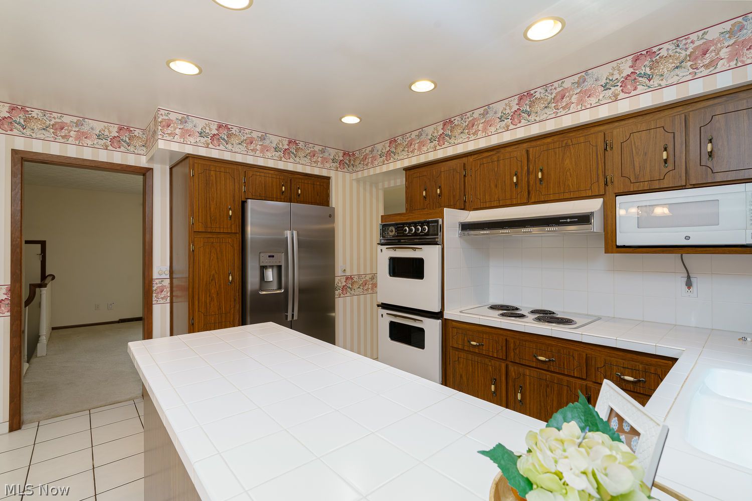 1737 Gladwin Drive Mayfield Heights OH 44124