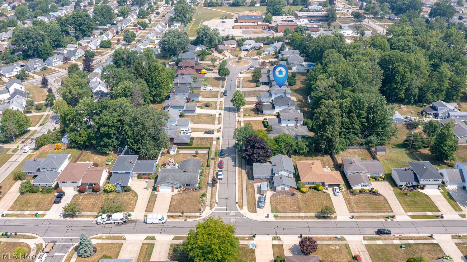 1737 Gladwin Drive Mayfield Heights OH 44124