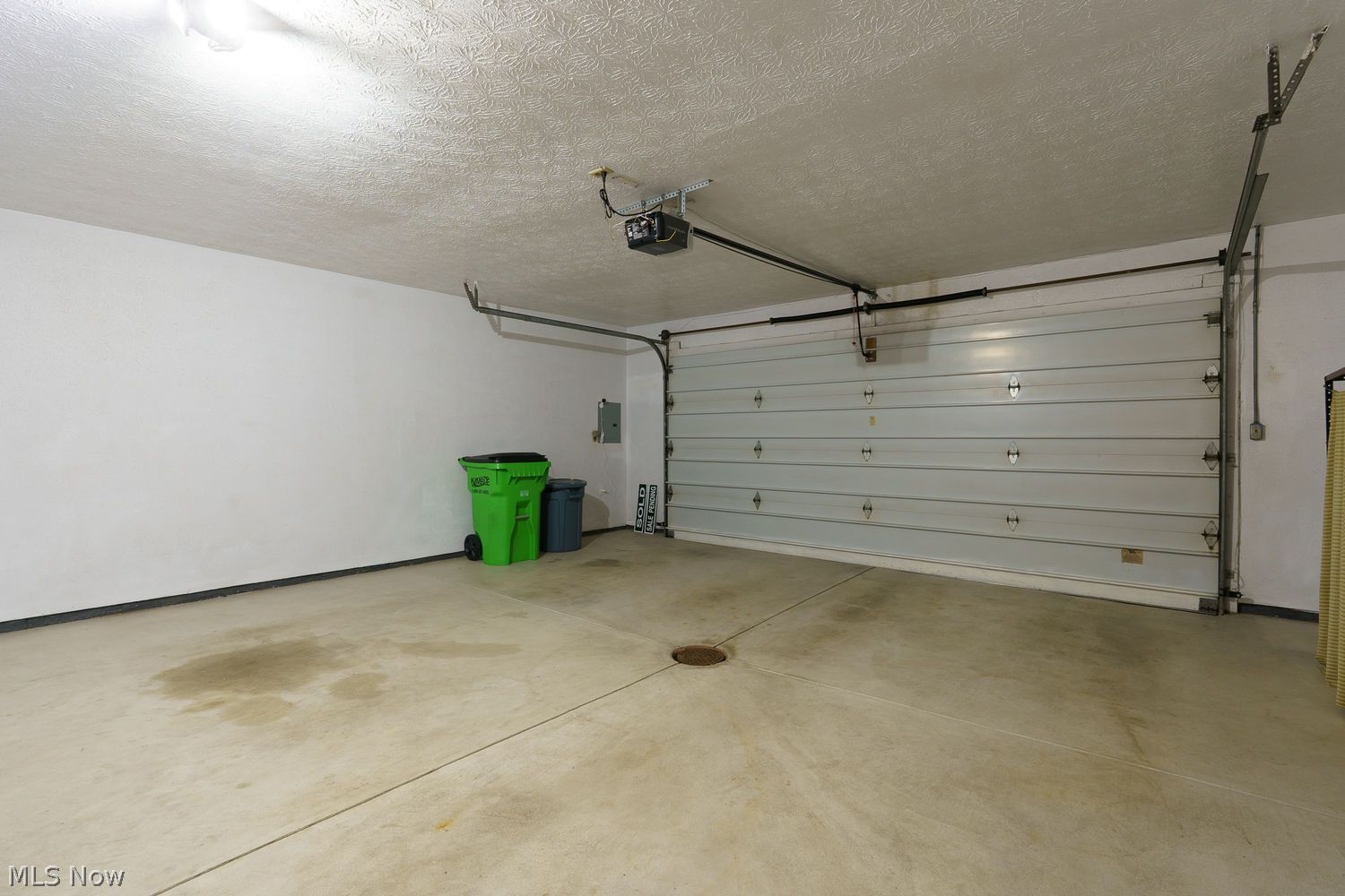1737 Gladwin Drive Mayfield Heights OH 44124