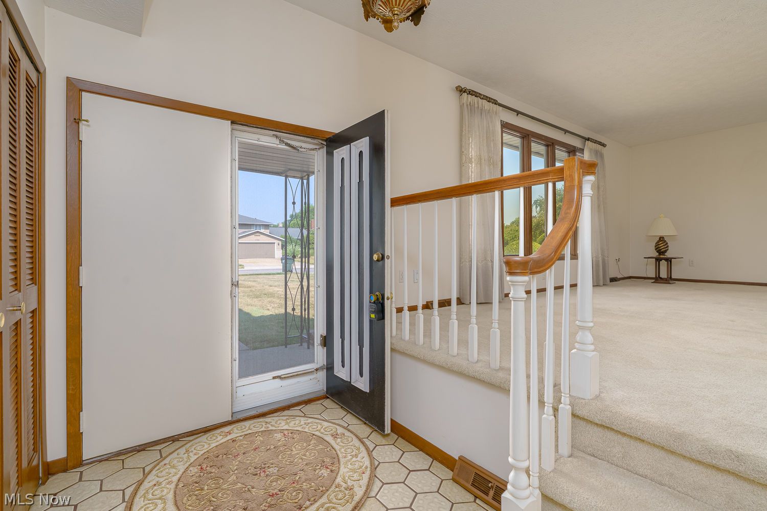 1737 Gladwin Drive Mayfield Heights OH 44124