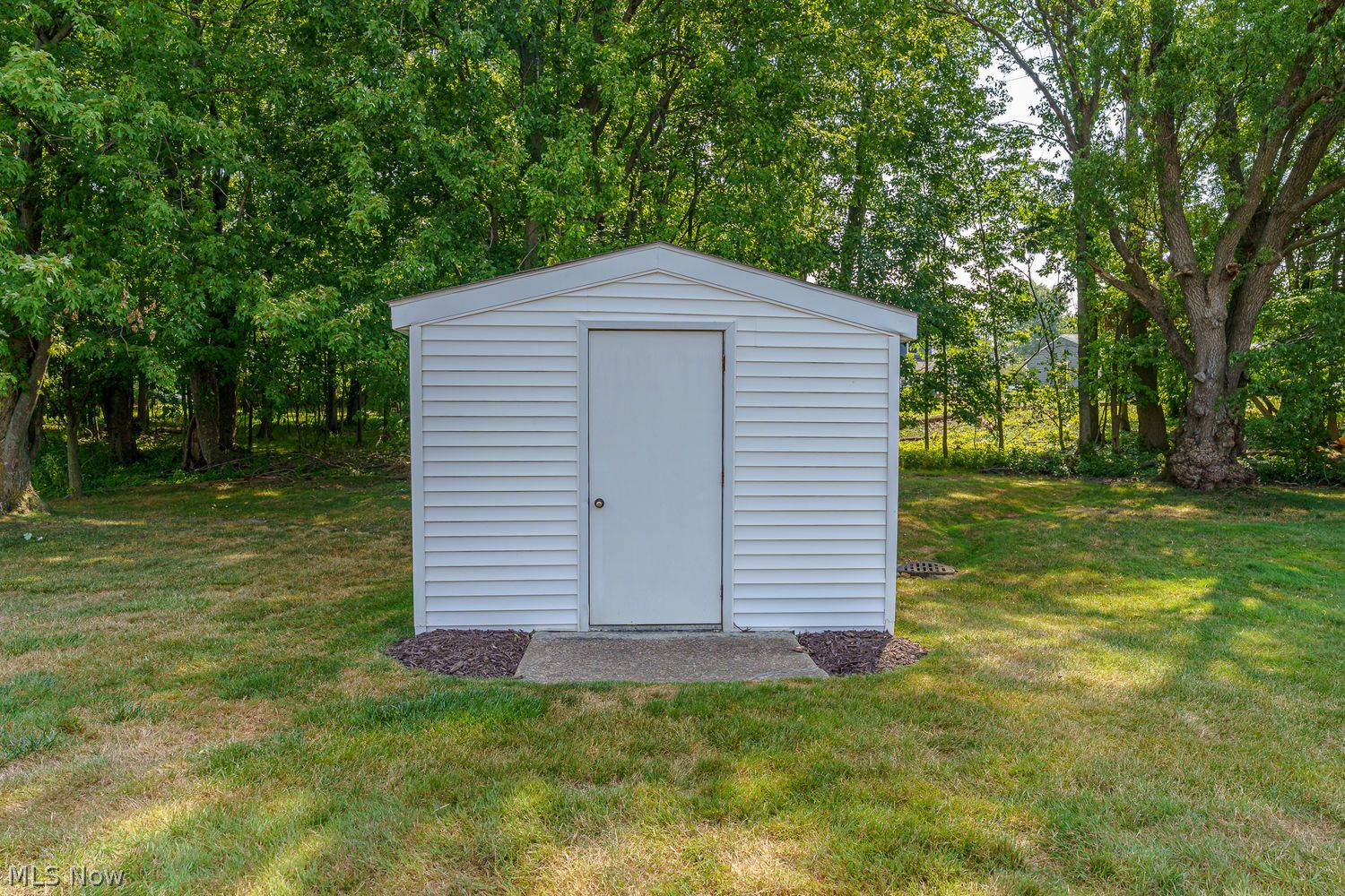 1737 Gladwin Drive Mayfield Heights OH 44124