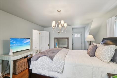 5115 Eastover Road Lyndhurst OH 44124