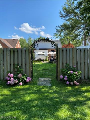 5115 Eastover Road Lyndhurst OH 44124