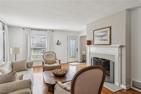 5115 Eastover Road Lyndhurst OH 44124